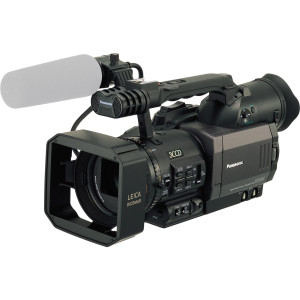 Panasonic_AGDVX100B_AG_DVX100B_3CCD_24p_Mini_DV_406855